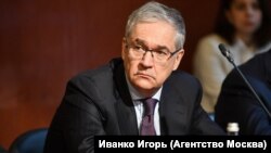 “Россия” давлат телеканали бош директори Олег Добродеев давлат пропагандасининг асосий раҳбарларидан бири ҳисобланади.