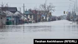 Тасқын судан зардап шеккен Подгора ауданы, Петропавл, Солтүстік Қазақстан облысы, 14 сәуір, 2024 жыл.