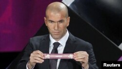  Zinedine Zidane 