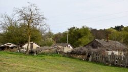 Старым домам десятки лет