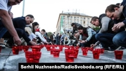 В Киеве прошла акция к годовщине депортации крымских татар (фотогалерея)